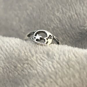 ❤️ 2 for $10 PRICE DROP 
Moon & Star Ring
